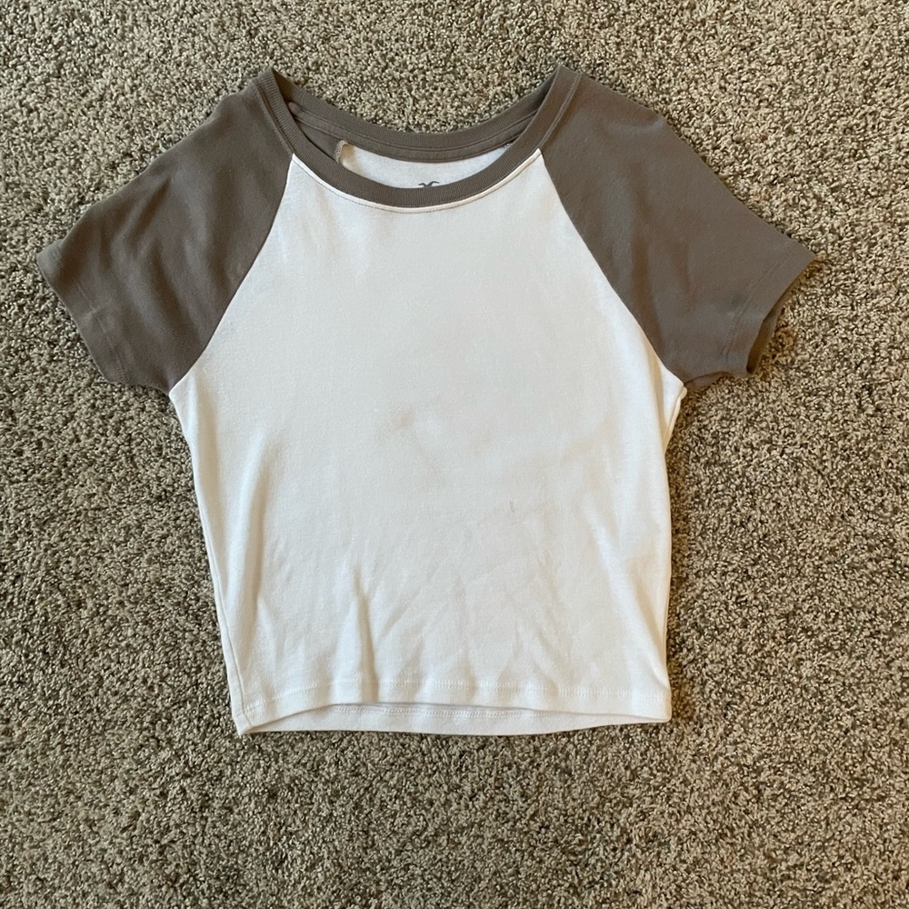 Hollister White and Gray Tee